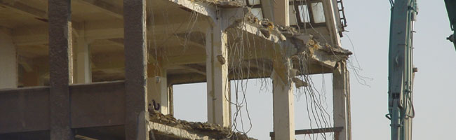 Fotoreihe 04 - Abriß eines Industriegebäudes in der Wernerstraße_02